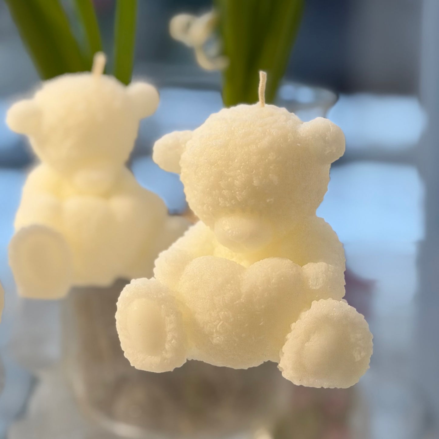 Dizaina svece “ Sirsnigais Lācēns”, bēšs, 8,4x8,1x7,2cm