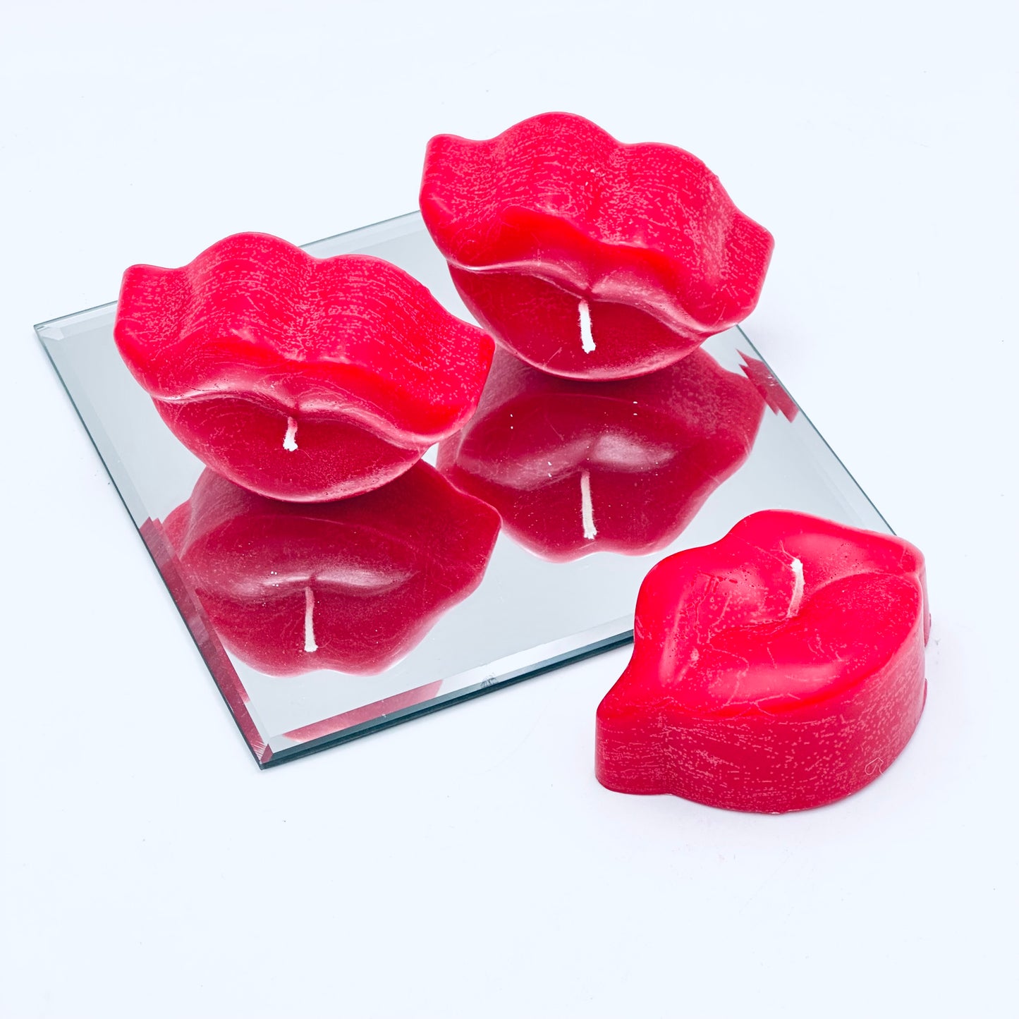 Дизайнерская свеча «Буча», соевый воск, 8х5х3,3см