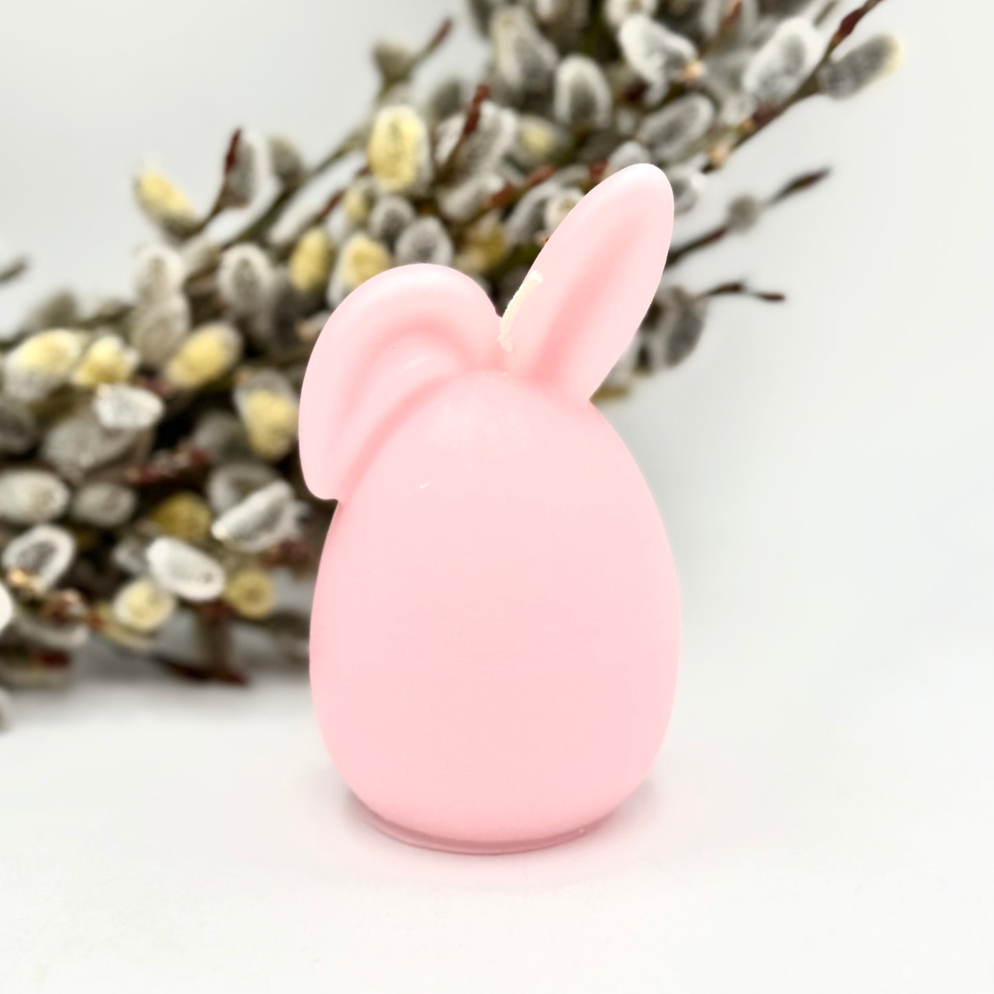 Design candle Easter egg, soy wax, 6.5x11.2cm