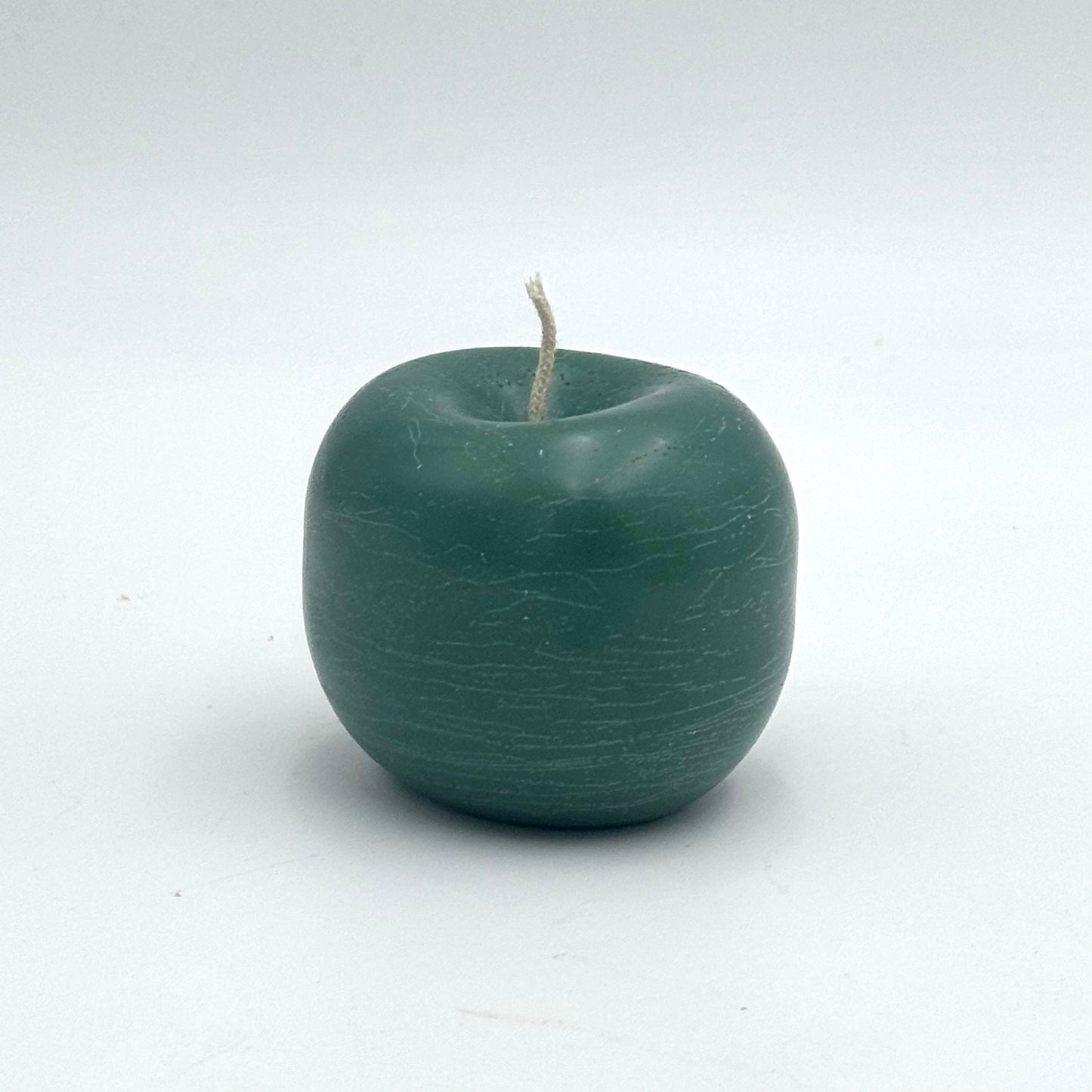 Дизайнерская свеча «Яблоко», 5,7х7,5см