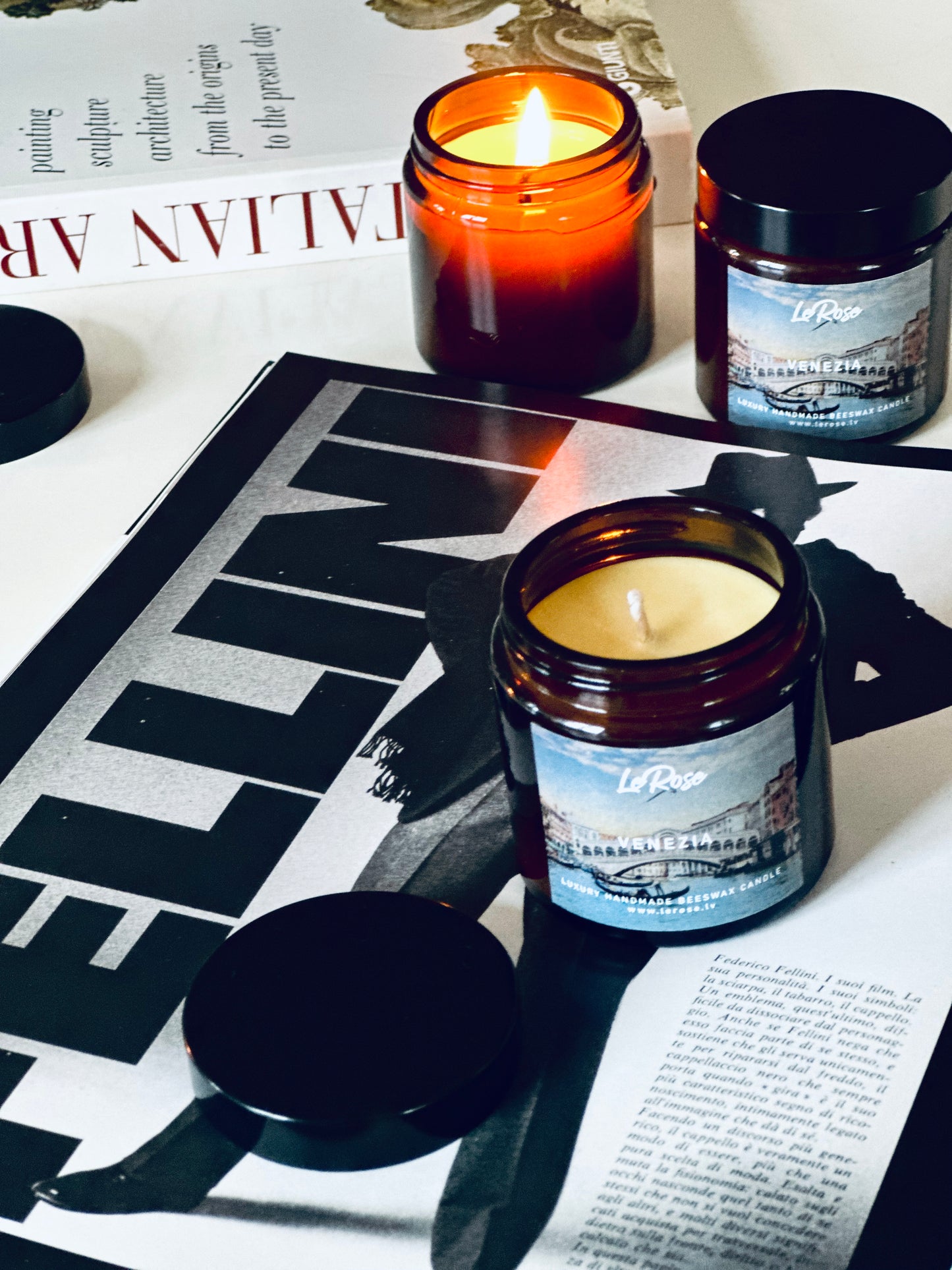 "LeRose" beeswax candles "Venice" with the aroma of wood and nutmeg