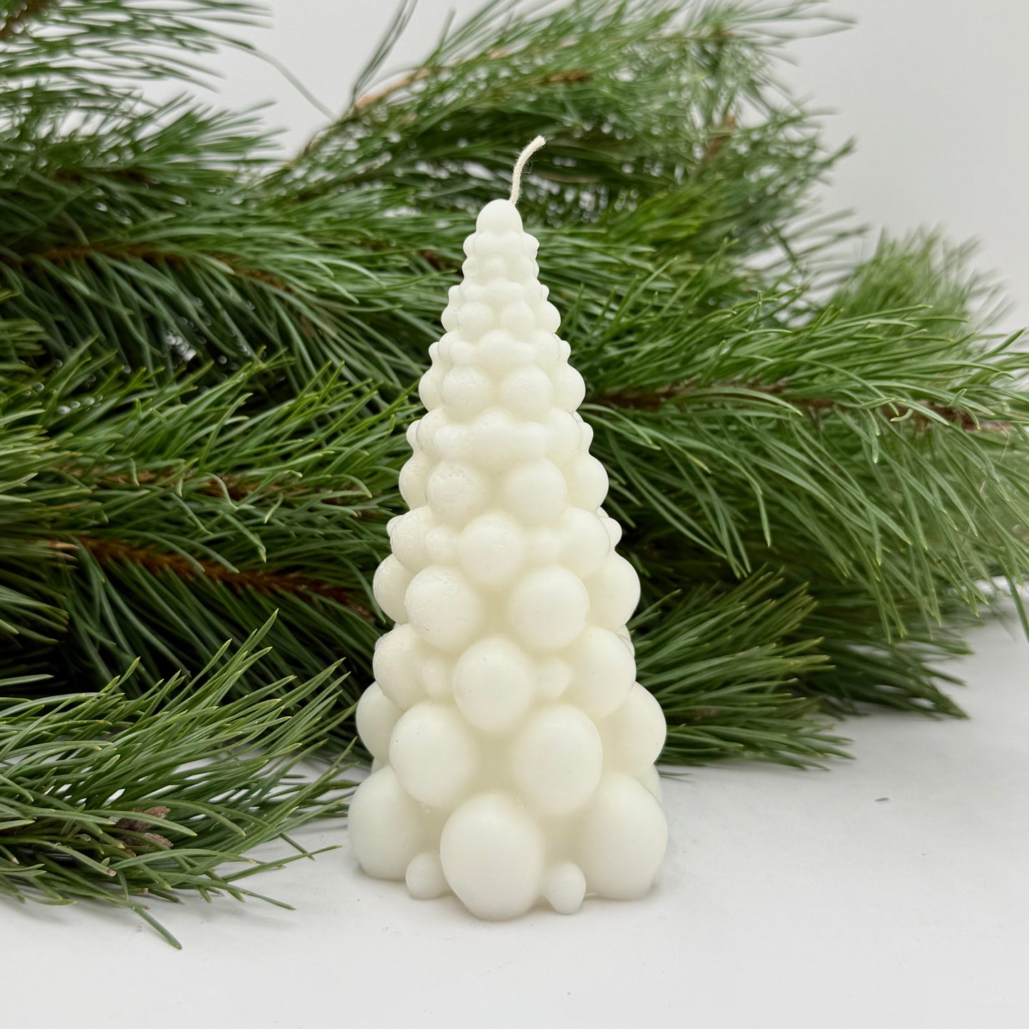 Dizaina svece “Burbuļegle”, 7,3x13,3cm