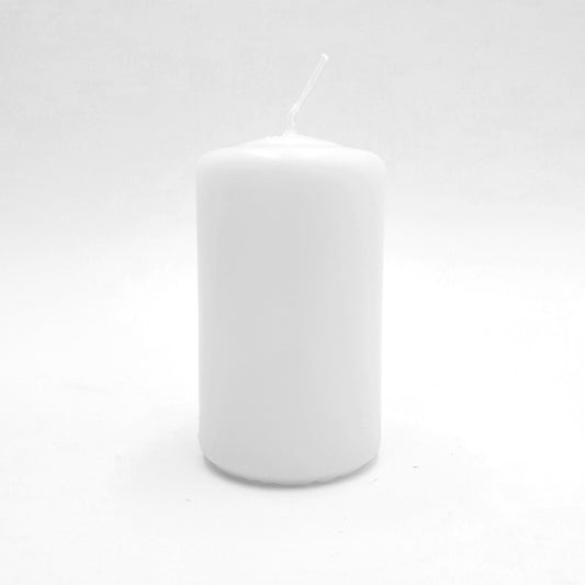 Powderpressed candle ⌀ 6x10 cm, white