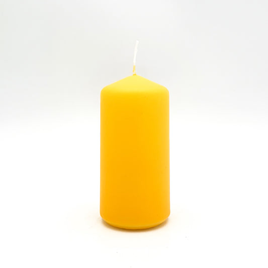 Powderpressed candle ⌀ 6x12 cm, yellow