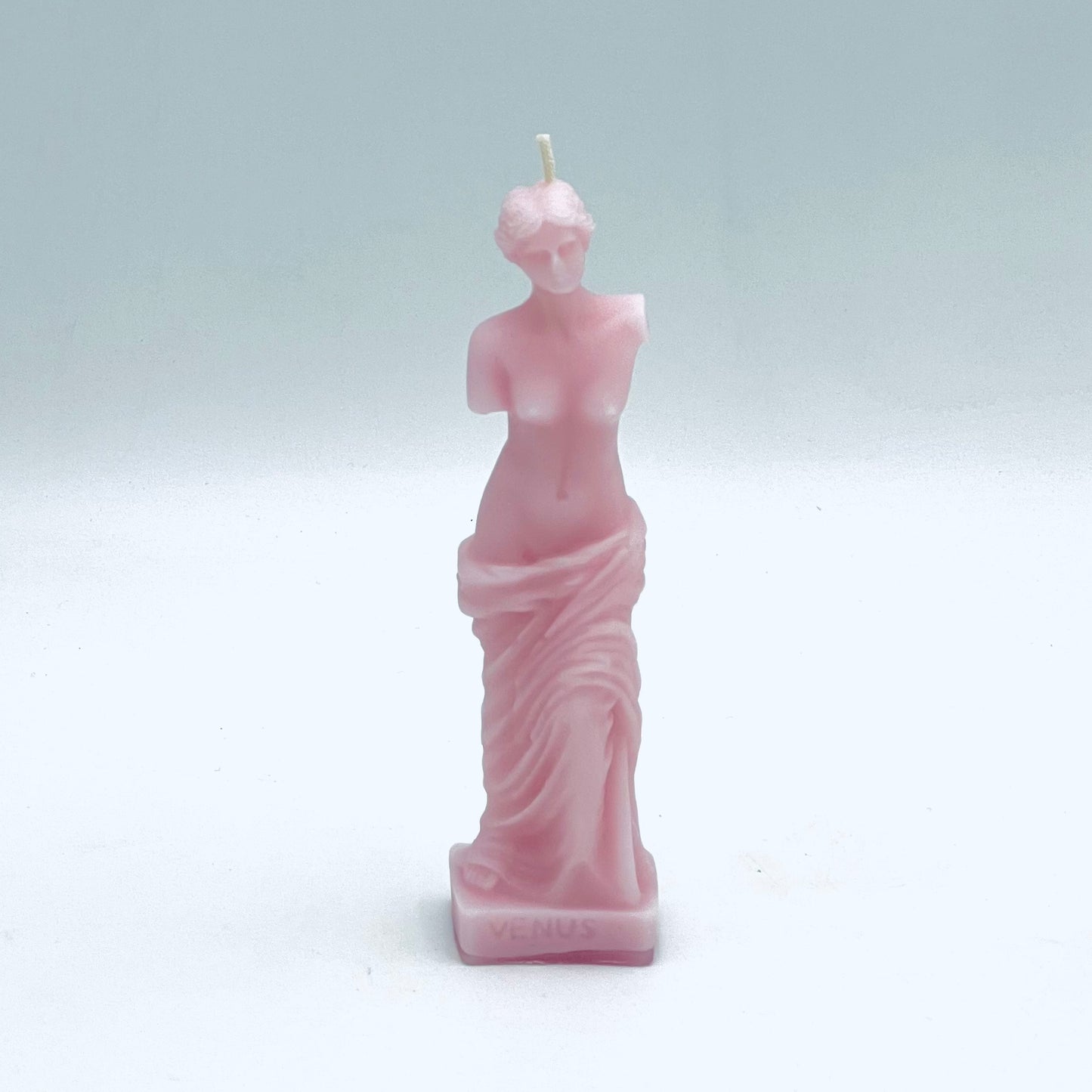 Dizaina svece “Afrodīte” rozā