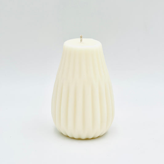 Дизайнерская свеча 8х12 см, белая
