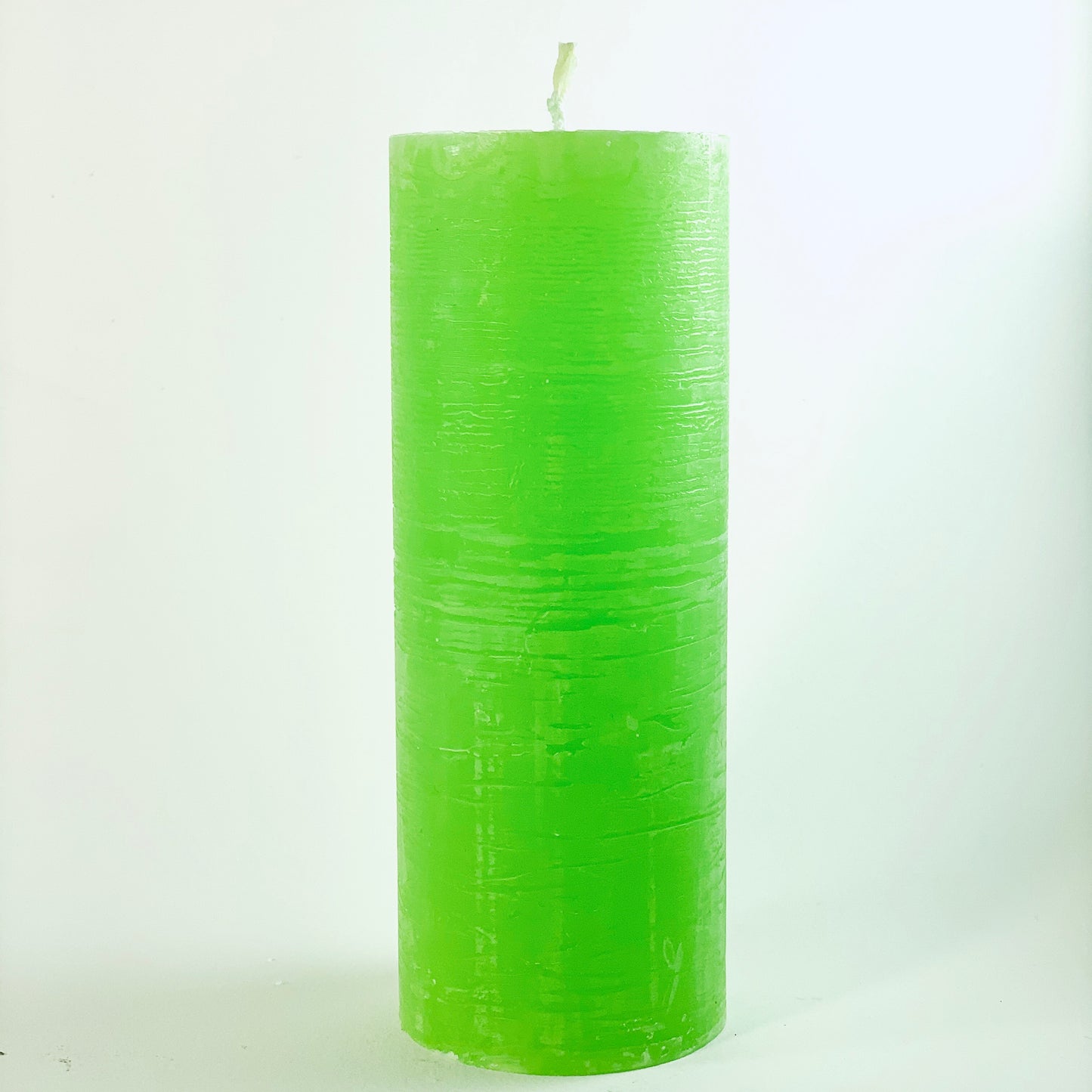 Свеча-цилиндр ⌀ 6х15,5 см, салатовый.