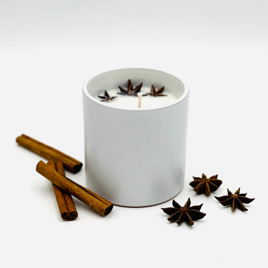 Sojas vaska svece keramikas traukā “Ziemas rīts”