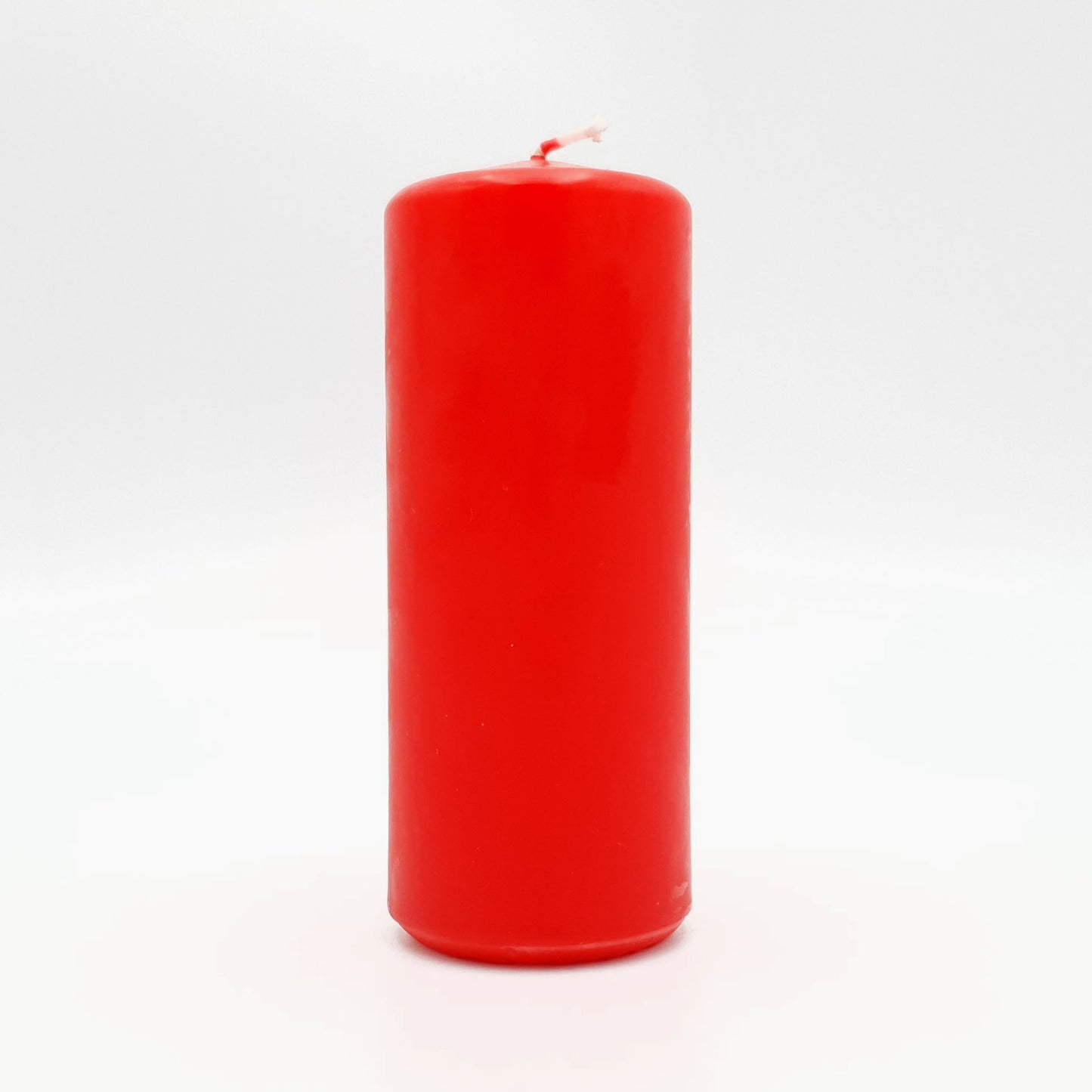 Powderpressed candle ⌀ 6x15 cm, red